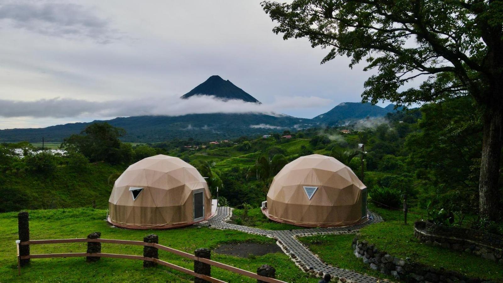 فندق Pura Vista Glamping El Castillo المظهر الخارجي الصورة