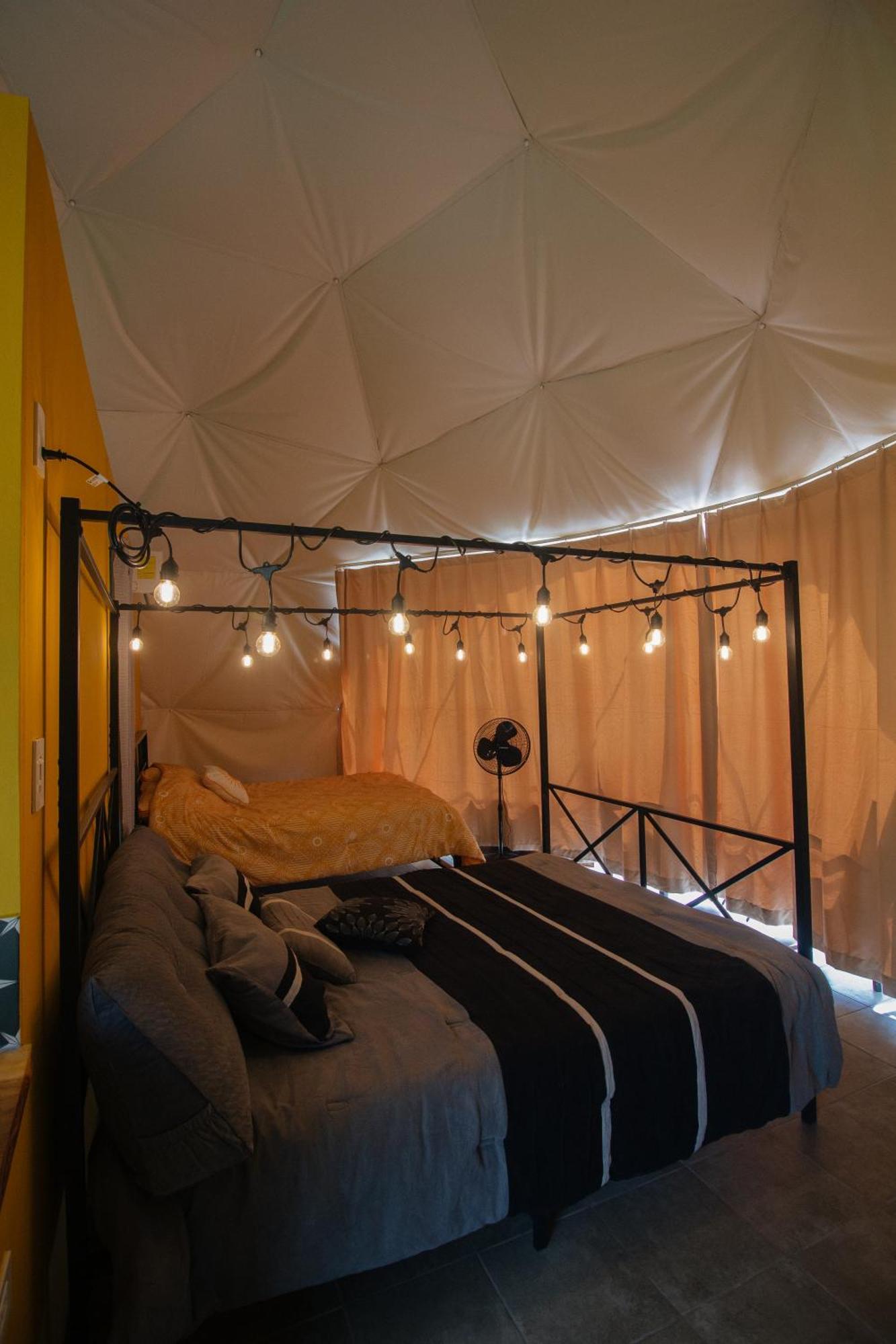 فندق Pura Vista Glamping El Castillo الغرفة الصورة